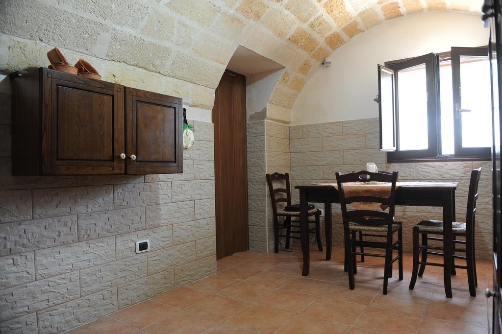 Villa Pupillo Casa Vacanza Francavilla Fontana Exterior foto